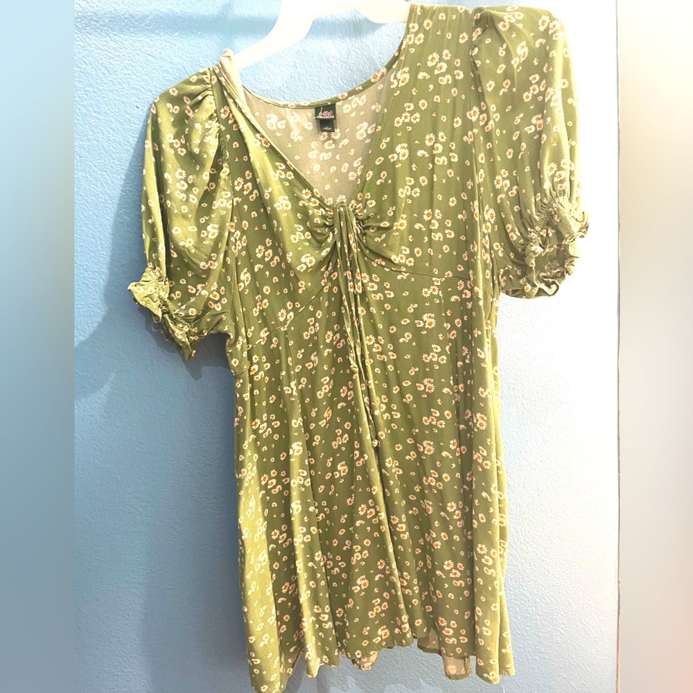 Cute dress! Size XL